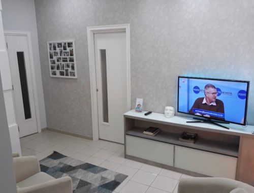 Sala de espera - consultório odontológico Dr. Ciro Capitani - Santos/SP